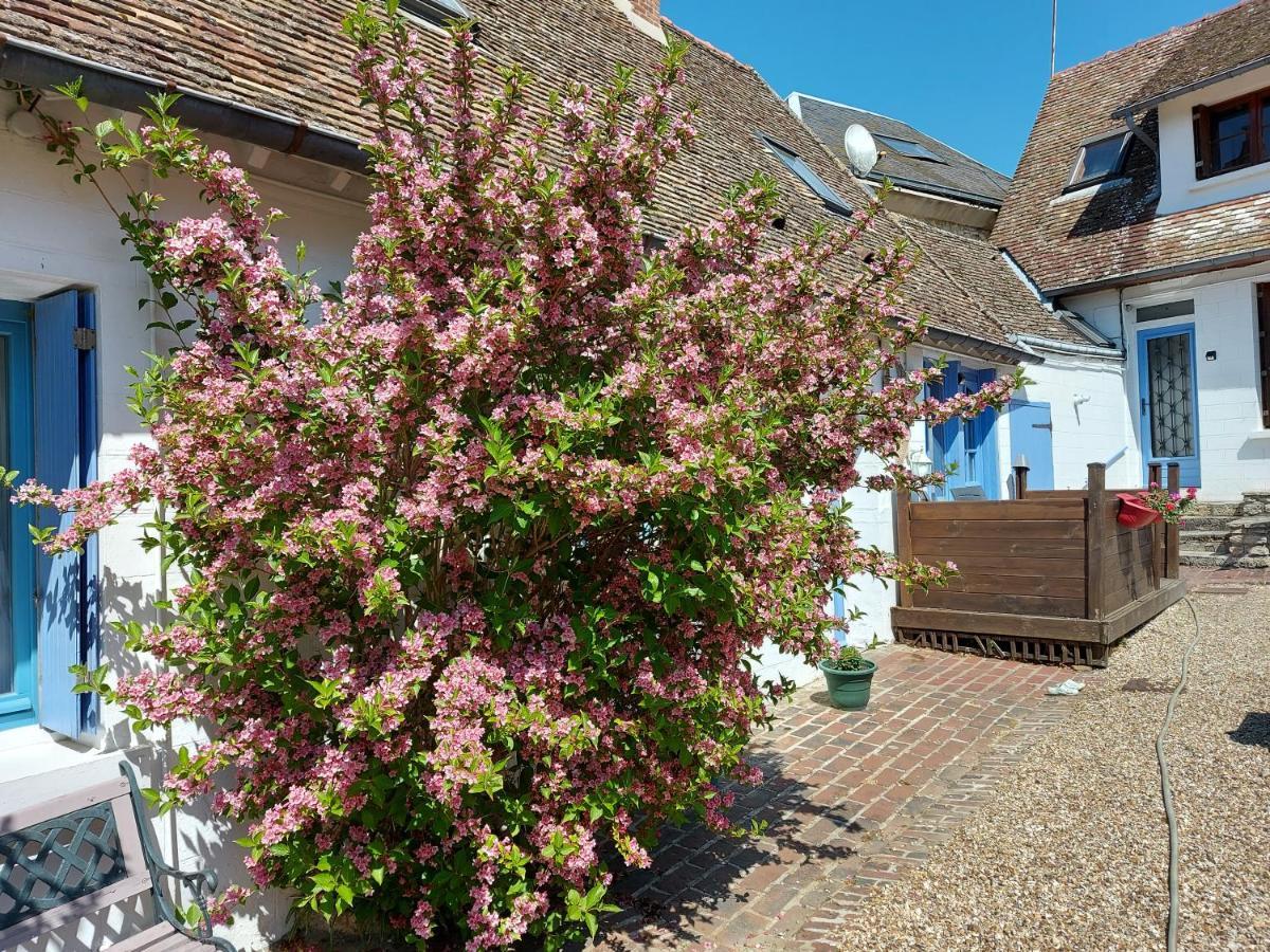 Chez Robins Villa Trie-Chateau ภายนอก รูปภาพ