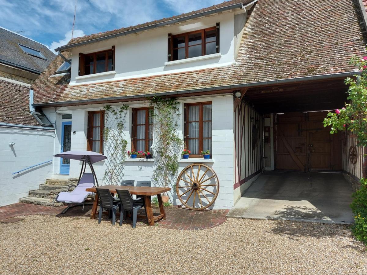 Chez Robins Villa Trie-Chateau ภายนอก รูปภาพ